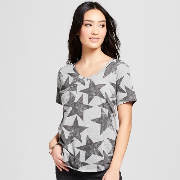 GRAYSON THREADS Tops - NWT GREY Stars Printed Short Sleeve TSHIRT, XSMALL